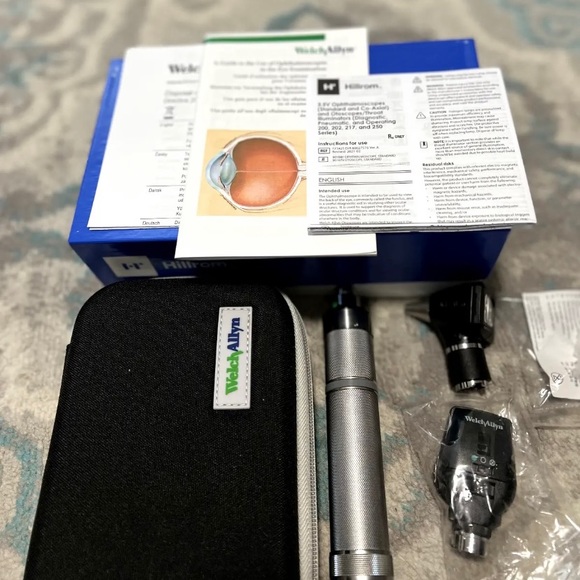 Welch Allyn 97200-BI 3.5V Elite Diagnostic Set. OPHTH/OTO SET - Picture 2 of 3